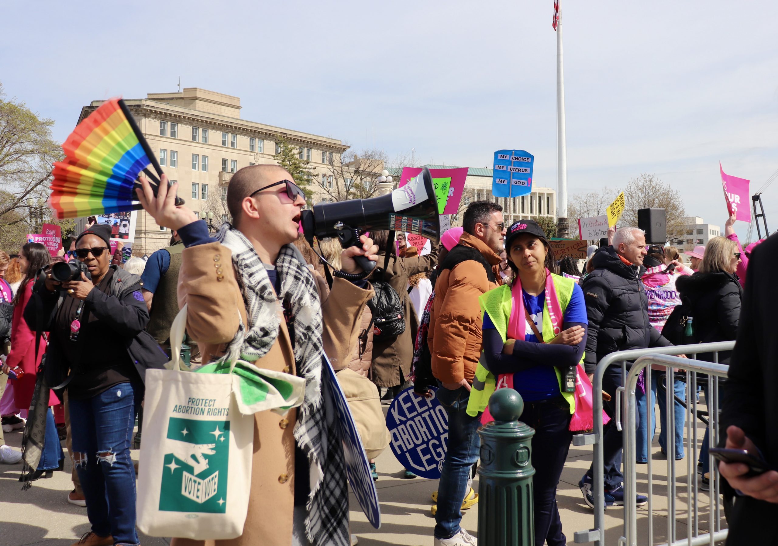 Derek Torstensorn rallies protestors together in Washington D.C. 2024. Photo: Andi Shae Napier